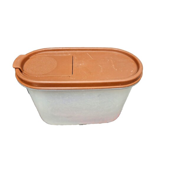 Vintage Tupperware 1612 Oval Modular Container 4 3/4 Cups Capacity Brown Lid  ** - Picture 1 of 7
